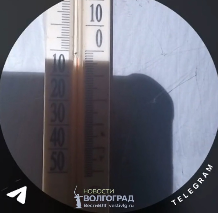 Морозы без света и воды: в Краснооктябрьском районе Волгограда люди живут на грани