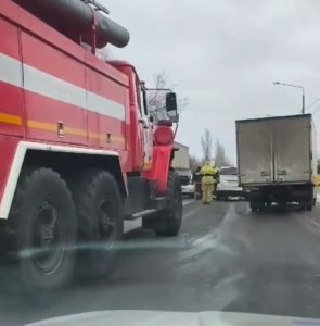 На выезде из Слободы в сторону Ахтубы образовалась пробка из-за ДТП