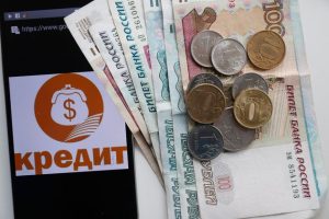 Под Волгоградом родственница оформила кредиты на пенсионерку и украла 800 тысяч