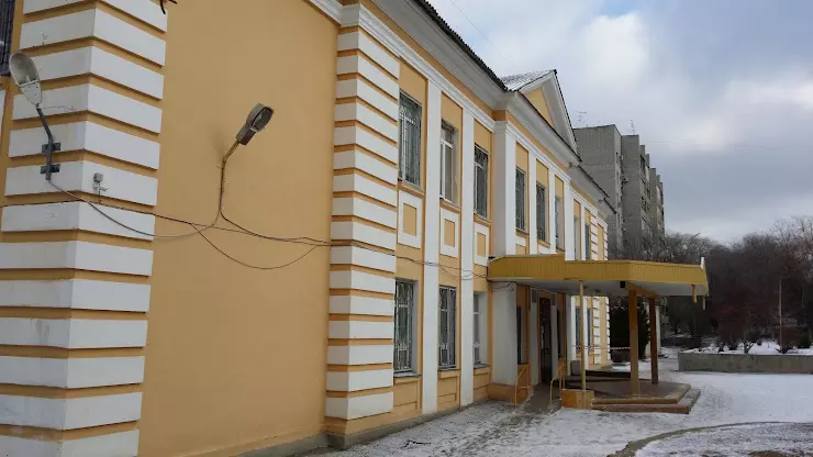 Сообщается об эвакуации школы №64 в Волгограде