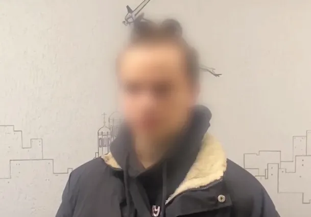 Три карты — уголовное дело: 20-летнего жителя Волгограда задержали за помощь аферистам