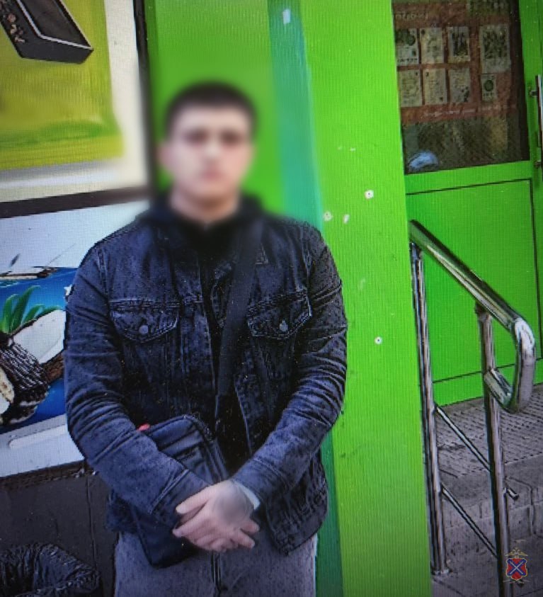 22-летний волгоградец втянул несовершеннолетнего в кражи из магазинов