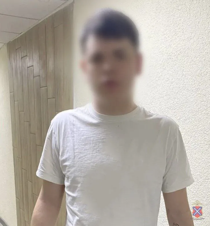 В Волжском юноша передал доступ к карте мошенникам и попал под уголовную статью