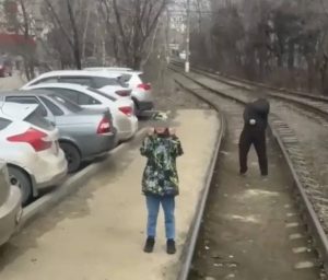 Подростков-зацеперов из Волгограда нашли после видео в трамвае