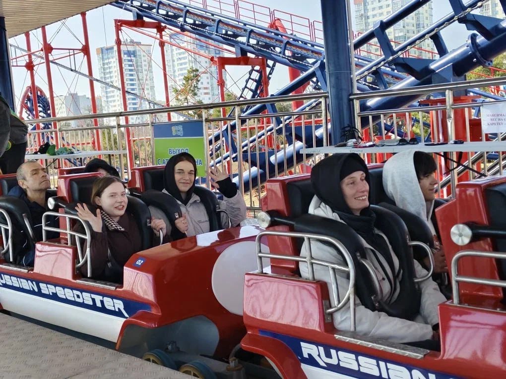 В ЦПКиО Волгограда открыли экстремальный аттракцион «Русские горки»