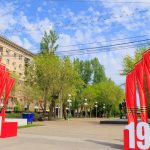 Ко Дню Победы Волгоград украсят новыми светящимися флаговыми конструкциями