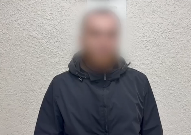 В Волгограде троих водителей арестовали за отказ снять тонировку