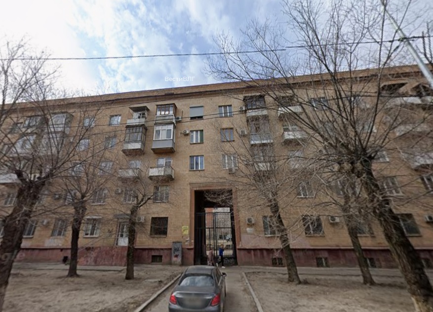 В Волгограде управляющую компанию привлекли к ответственности за протекающую крышу