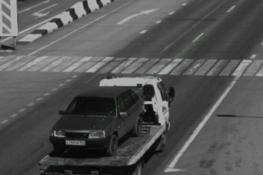 Волгоградская камера оштрафовала машину на эвакуаторе за превышение скорости