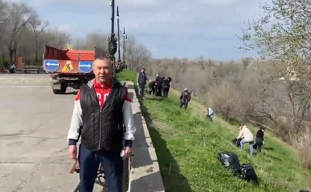 Масштабный субботник в Волгограде: очищены сотни тысяч квадратных метров