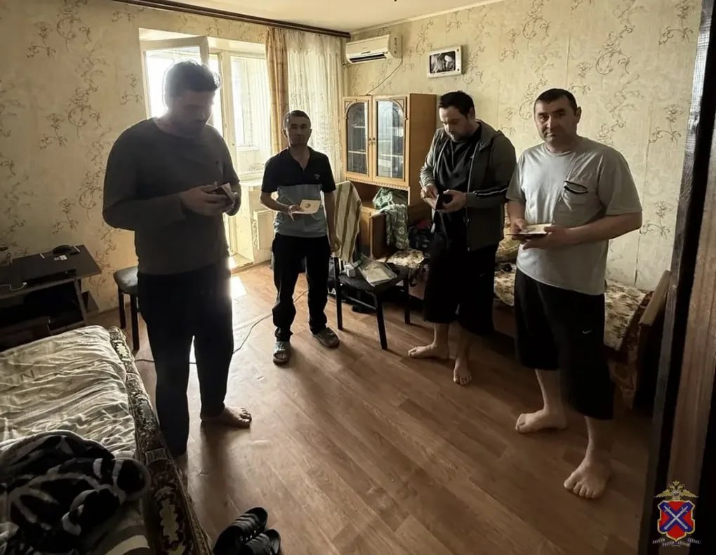 Массовые проверки мигрантов прошли в Волжском: выявлены нарушения