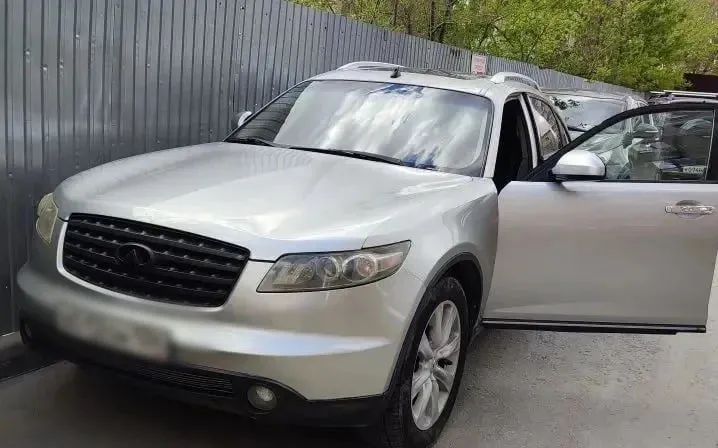 Пассажир в люке: в Волгограде наказали водителя Infiniti