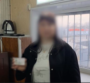 Под Волгоградом задержали женщину с поддельными водительскими правами
