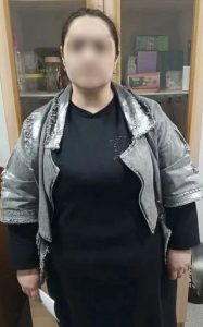 «Сняла порчу» и украла деньги: в Михайловке задержали мошенницу