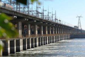 Весенний сброс воды начался на Волжской ГЭС: пик ожидается к 21 апреля