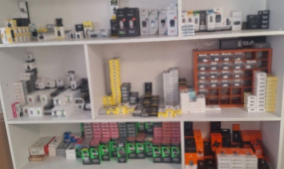 Жителя Камышинского района задержали за продажу немаркированного никотина