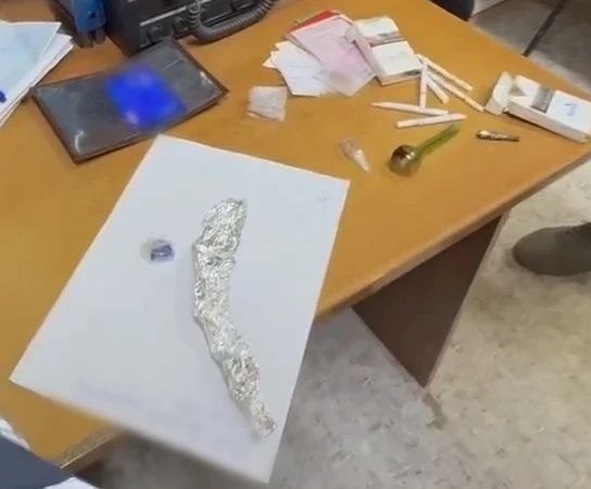 Зип-пакет с наркотиком нашли у пассажира Kia Rio на мосту через Волгу