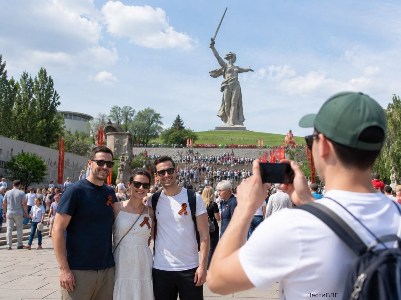Иностранцы пожаловались на интернет и карты в Волгограде на 9 Мая