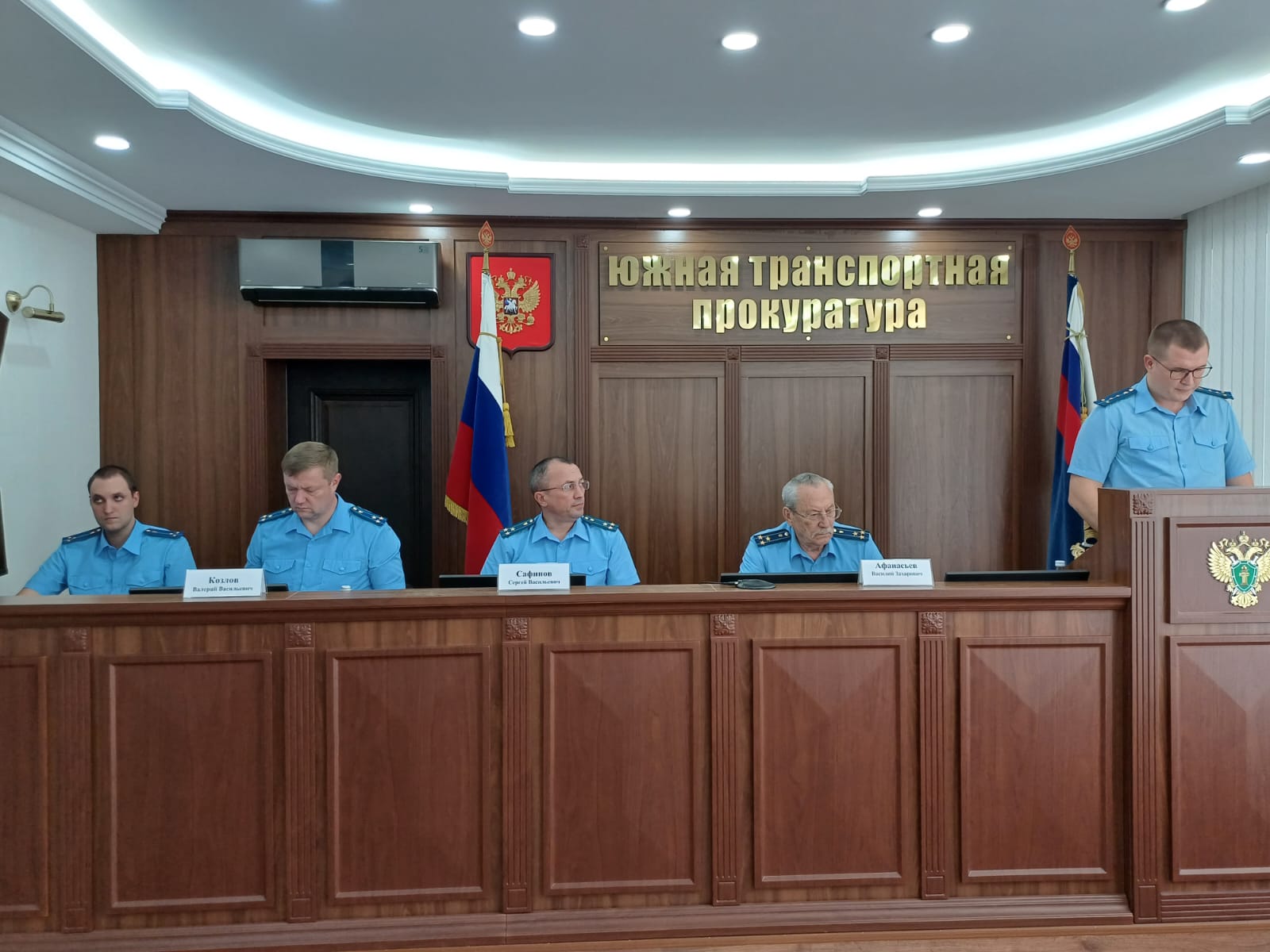 Прокуратура проверяет массовые задержки рейсов в аэропорту Волгограда