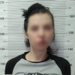 В Волгограде застолье закончилось поножовщиной: девушка ранила сожителя матери