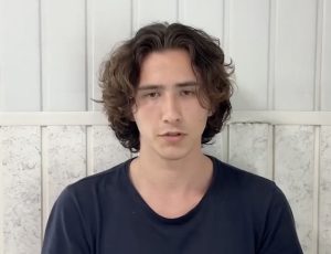 В Волгограде задержали курьера телефонных мошенников, обманувшего пенсионерок почти на 1,5 млн рублей