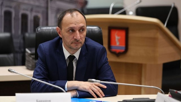 Андрей Бочаров отправил в отставку главу облкомЖКХ Дмитрия Баранова