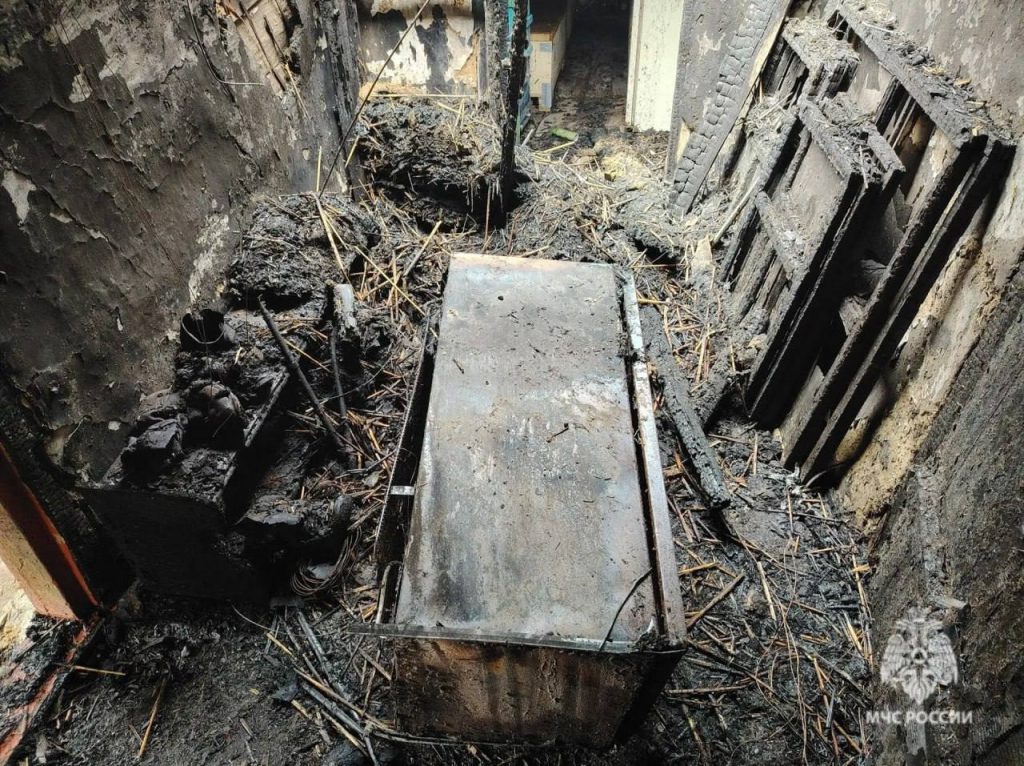 Дом площадью 150 квадратных метров выгорел в хуторе Лучновском