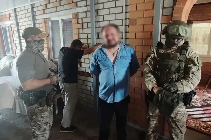 В Волгоградской области прошли рейды ФСБ, полиции и Росгвардии: в отдел доставили 15 человек