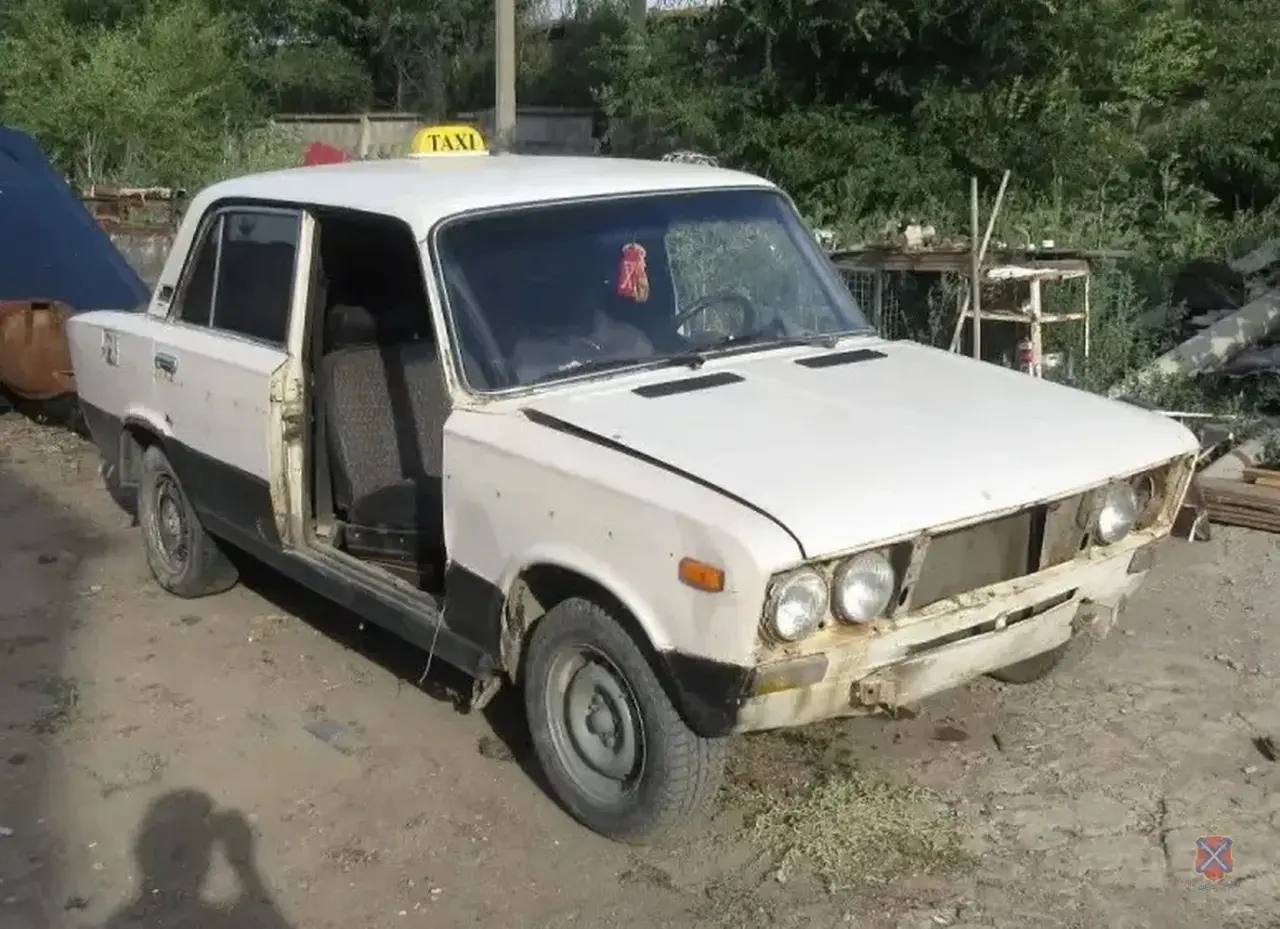 В Волгограде полицейские нашли угнанный ВАЗ-2106 и задержали подозреваемого