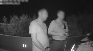 В Волжском пассажира такси задержали с наркотиками