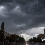 Грозы, ветер до 20 м/с и похолодание: какая погода ждет Волгоградскую область