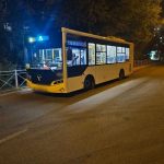 В Волгограде автобус сбил 12-летнего мальчика на остановке