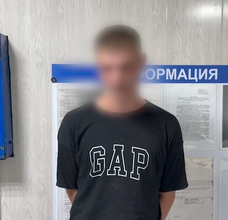 В Светлоярском районе пассажир такси попался с марихуаной