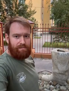 Волгоградцев начали задерживать после необычного обращения к Бастрыкину с бензином