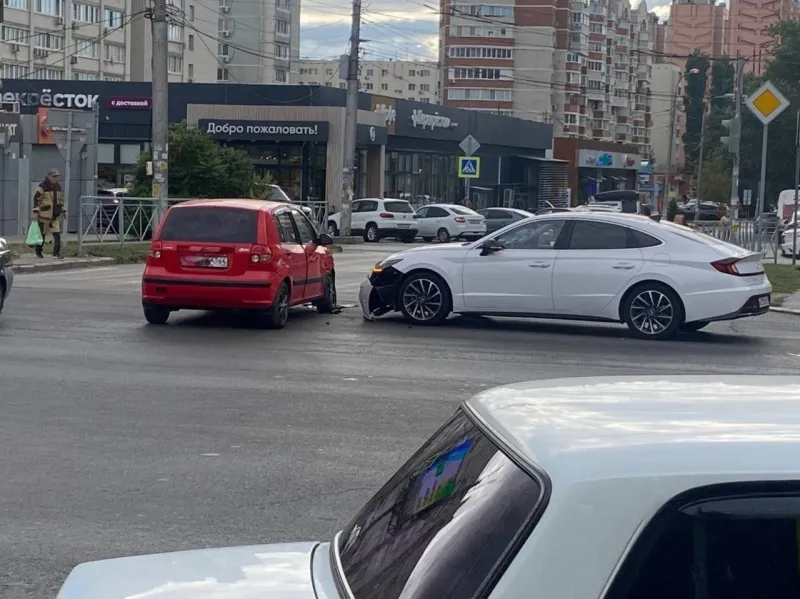 ДТП на Спартановке в Волгограде произошло у остановки «Новая Спартановка»