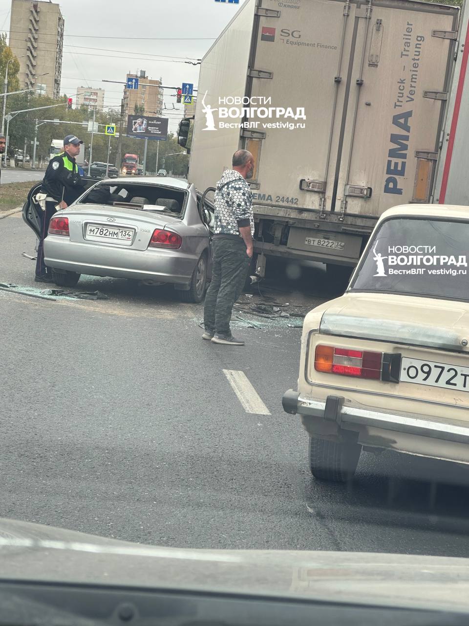ДТП на улице Закавказской в Волгограде вызвало пробку в сторону центра