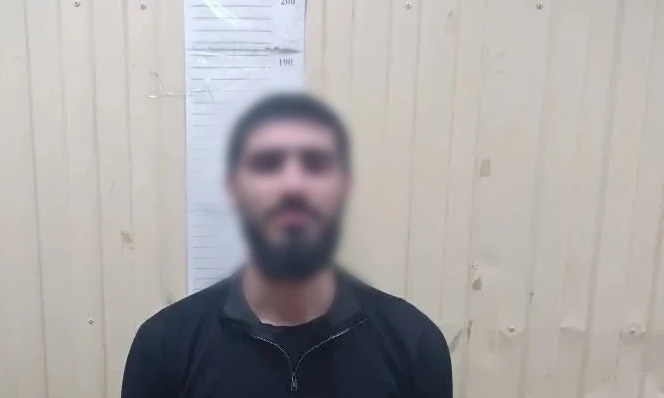 В Иловлинском районе мужчину пристегнули наручниками и требовали 330 тысяч рублей